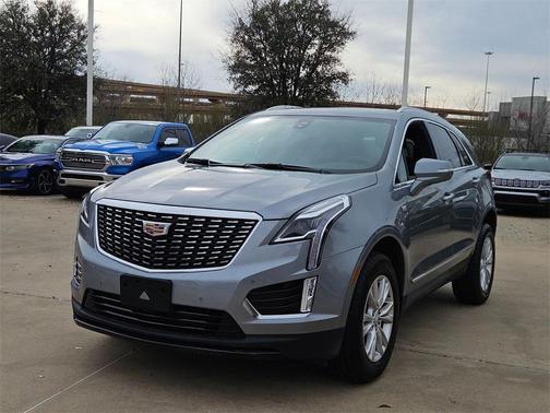 2024 Cadillac XT5 Luxury