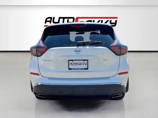 Pearl White Tricoat 2022 Nissan Murano SL