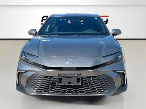 Heavy Metal 2025 Toyota Camry SE