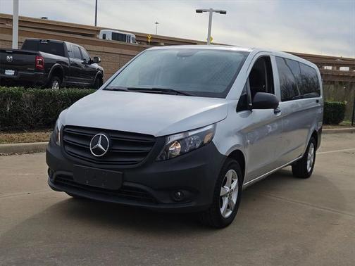 2023 Mercedes-Benz Metris Base