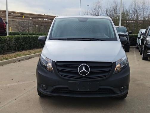 2023 Mercedes-Benz Metris Base