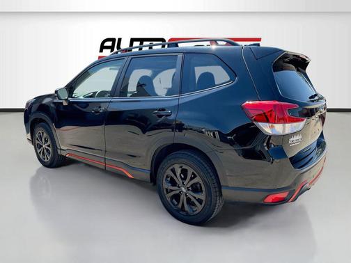 Crystal Black Silica 2023 Subaru Forester Sport