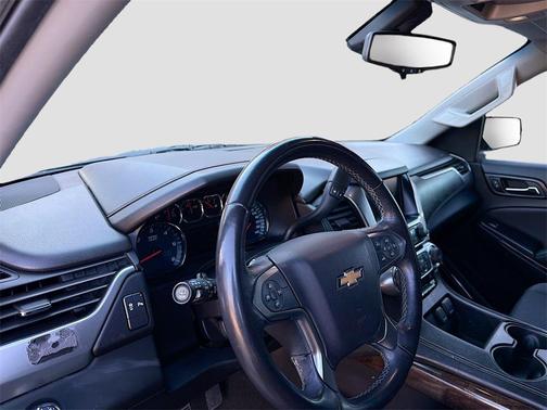 2017 Chevrolet Suburban LS