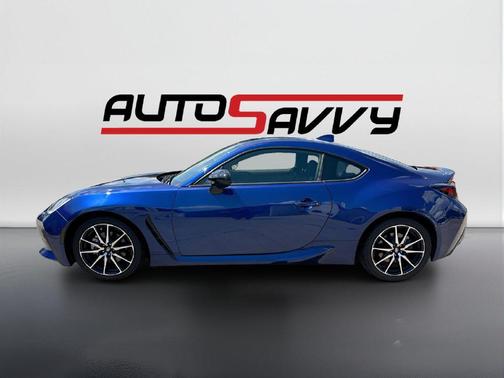 Trueno Blue 2023 Toyota GR86 Base