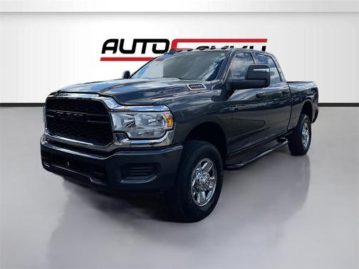 2023 RAM 2500 Tradesman Crew Cab 4x4 6'4' Box