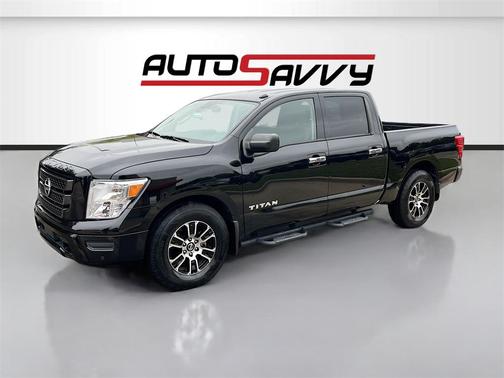 2021 Nissan Titan SV