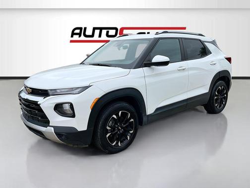 Summit White 2023 Chevrolet Trailblazer LT