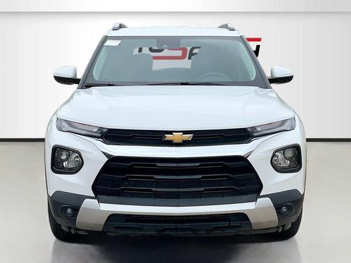 Summit White 2023 Chevrolet Trailblazer LT