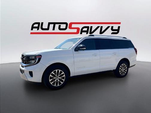 Star White Metallic Tri-Coat 2025 Ford Expedition Max Platinum
