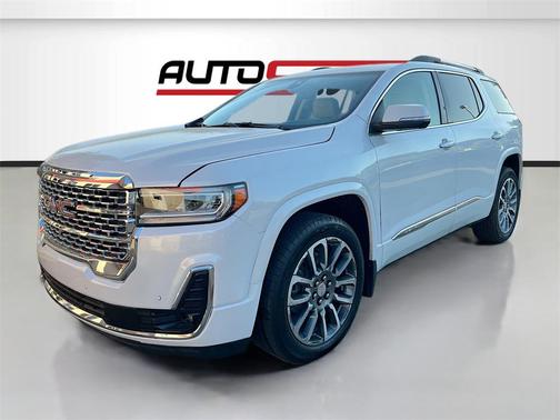 2022 GMC Acadia Denali