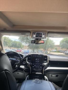 2024 RAM 2500 Laramie Crew Cab 4x4 6'4' Box