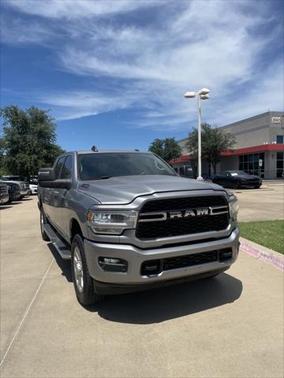 2024 RAM 2500 Laramie Crew Cab 4x4 6'4' Box