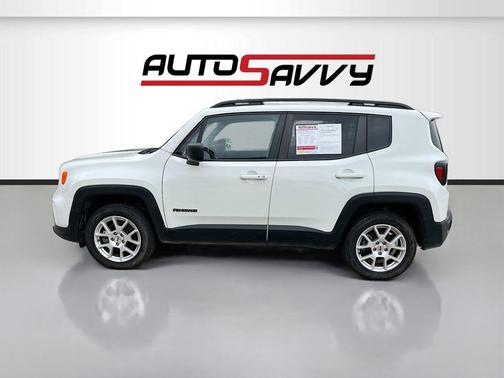Alpine White Clearcoat 2022 Jeep Renegade Latitude