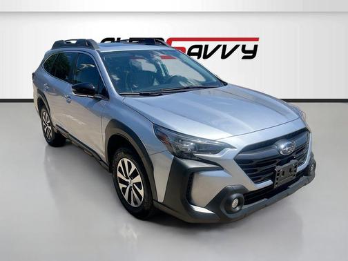 Ice Silver Metallic 2025 Subaru Outback Premium