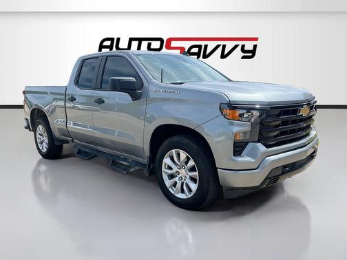 Sterling Gray Metallic 2025 Chevrolet Silverado 1500 Custom