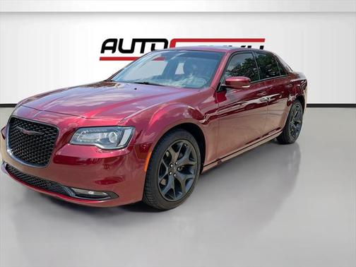 2022 Chrysler 300 S