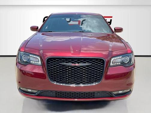 2022 Chrysler 300 S