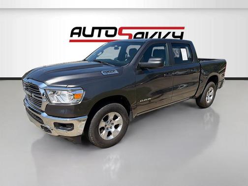 Granite Crystal Metallic Clearcoat 2021 RAM 1500 Big Horn/Lone Star