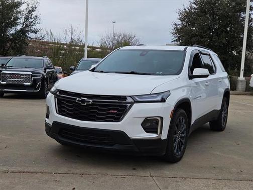 2022 Chevrolet Traverse RS