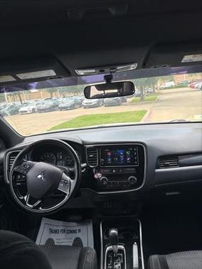 2018 Mitsubishi Outlander LE