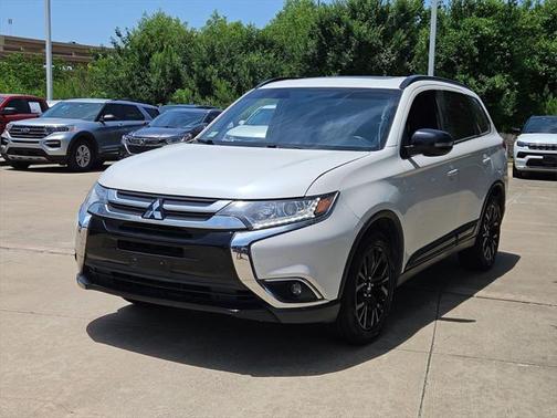 2018 Mitsubishi Outlander LE