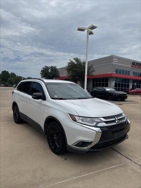 2018 Mitsubishi Outlander LE