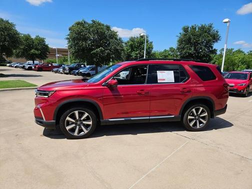 2023 Honda Pilot Touring 8-Passenger
