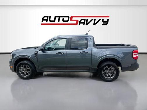 CARBONIZED GRAY METALLIC 2024 Ford Maverick XLT