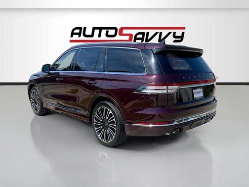 DIAMOND RED MET TINTED CC 2023 Lincoln Aviator Black Label AWD