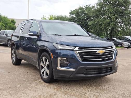 2022 Chevrolet Traverse LT Leather
