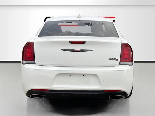 2021 Chrysler 300 S
