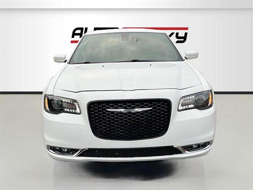 2021 Chrysler 300 S