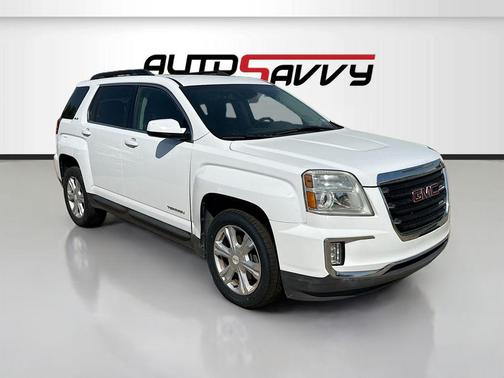 Summit White 2017 GMC Terrain SLE-2