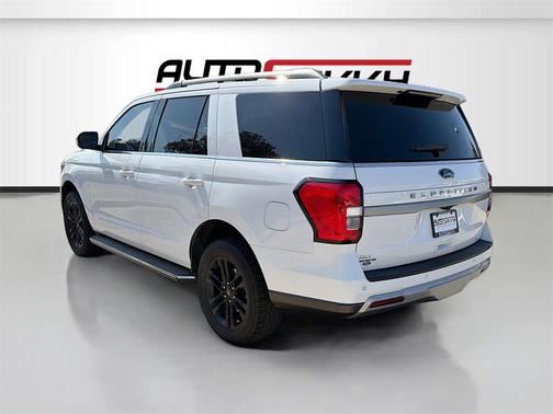 2023 Ford Expedition XLT