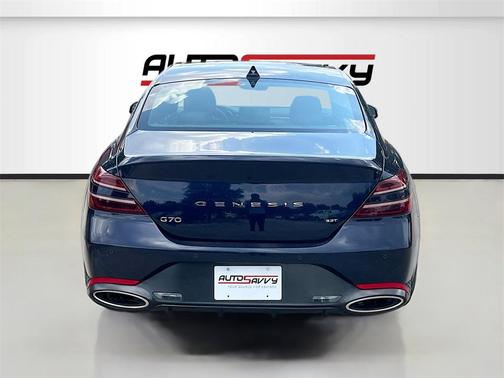 2023 Genesis G70 3.3T RWD