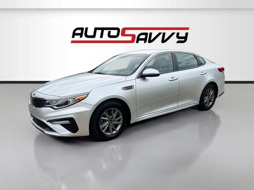 Sparkling Silver 2020 Kia Optima LX