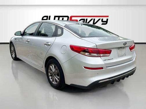 Sparkling Silver 2020 Kia Optima LX