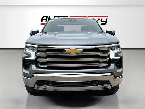 2025 Chevrolet Silverado 1500 LTZ