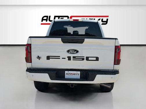 OXFORD WHITE 2025 Ford F-150 XLT
