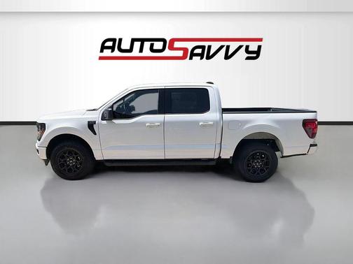 OXFORD WHITE 2025 Ford F-150 XLT