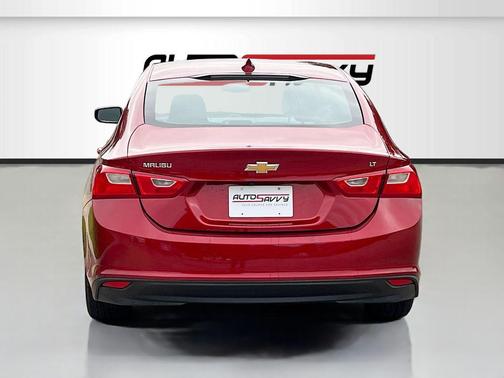 Radiant Red Tintcoat 2025 Chevrolet Malibu FWD 1LT