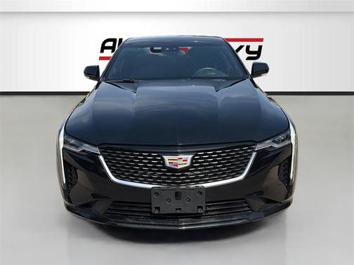 2025 Cadillac CT4 Luxury RWD