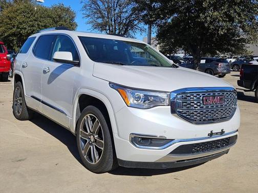 2019 GMC Acadia Denali