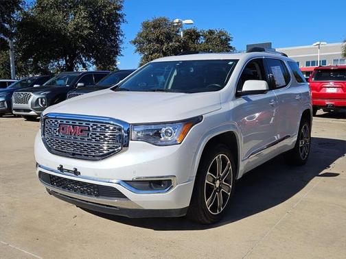 2019 GMC Acadia Denali