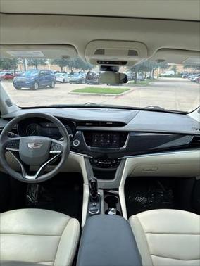 2023 Cadillac XT6 Premium Luxury AWD