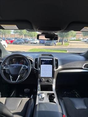 2022 Ford Edge ST