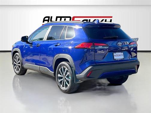 2024 Toyota Corolla Cross XLE