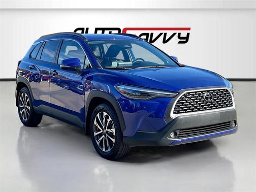 2024 Toyota Corolla Cross XLE