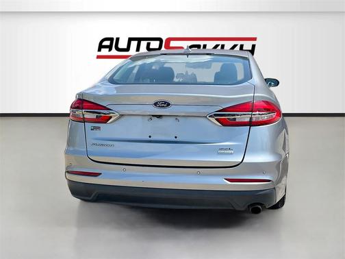 2020 Ford Fusion SEL