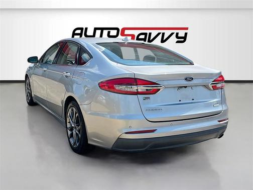 2020 Ford Fusion SEL